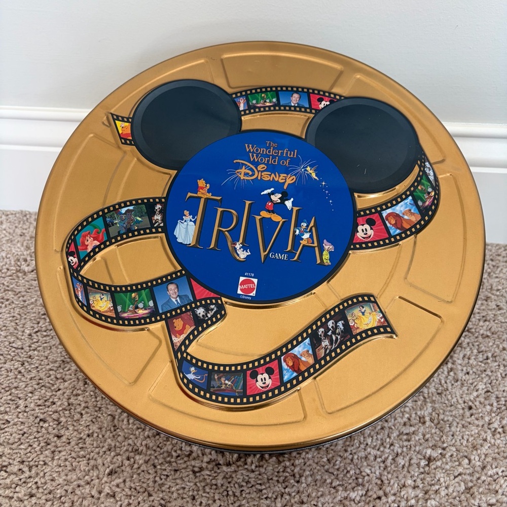 Disney The Wonderful World of Disney Trivia Game in Collectors Tin by Mattel